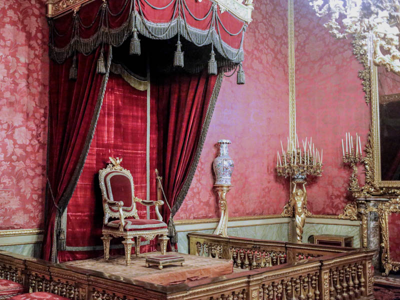 The red Sala del Trono (Throne Room) in the Palazzo Pitti's Appartamenti Reali, Florence. (Photo by Jean Louis Mazieres)