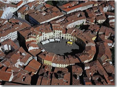 Piazza Anfiteatro in Lucca, Tuscany
